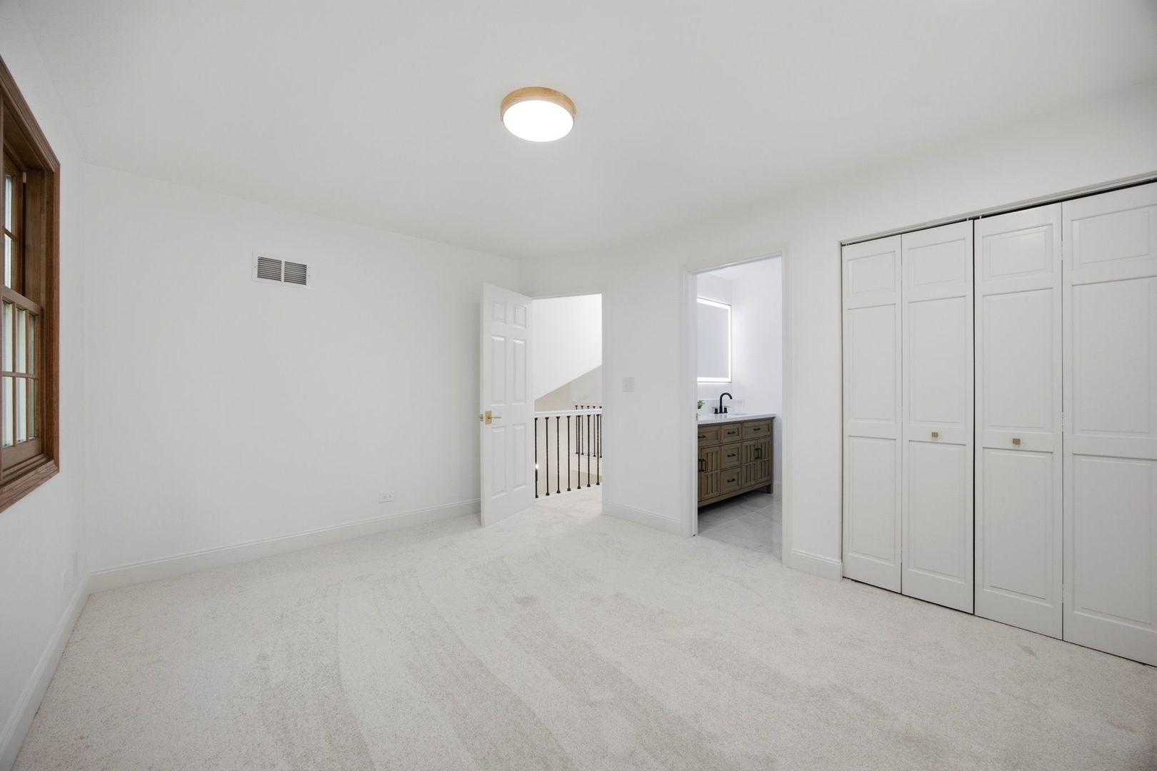10650 Golf Road Property Photo 32