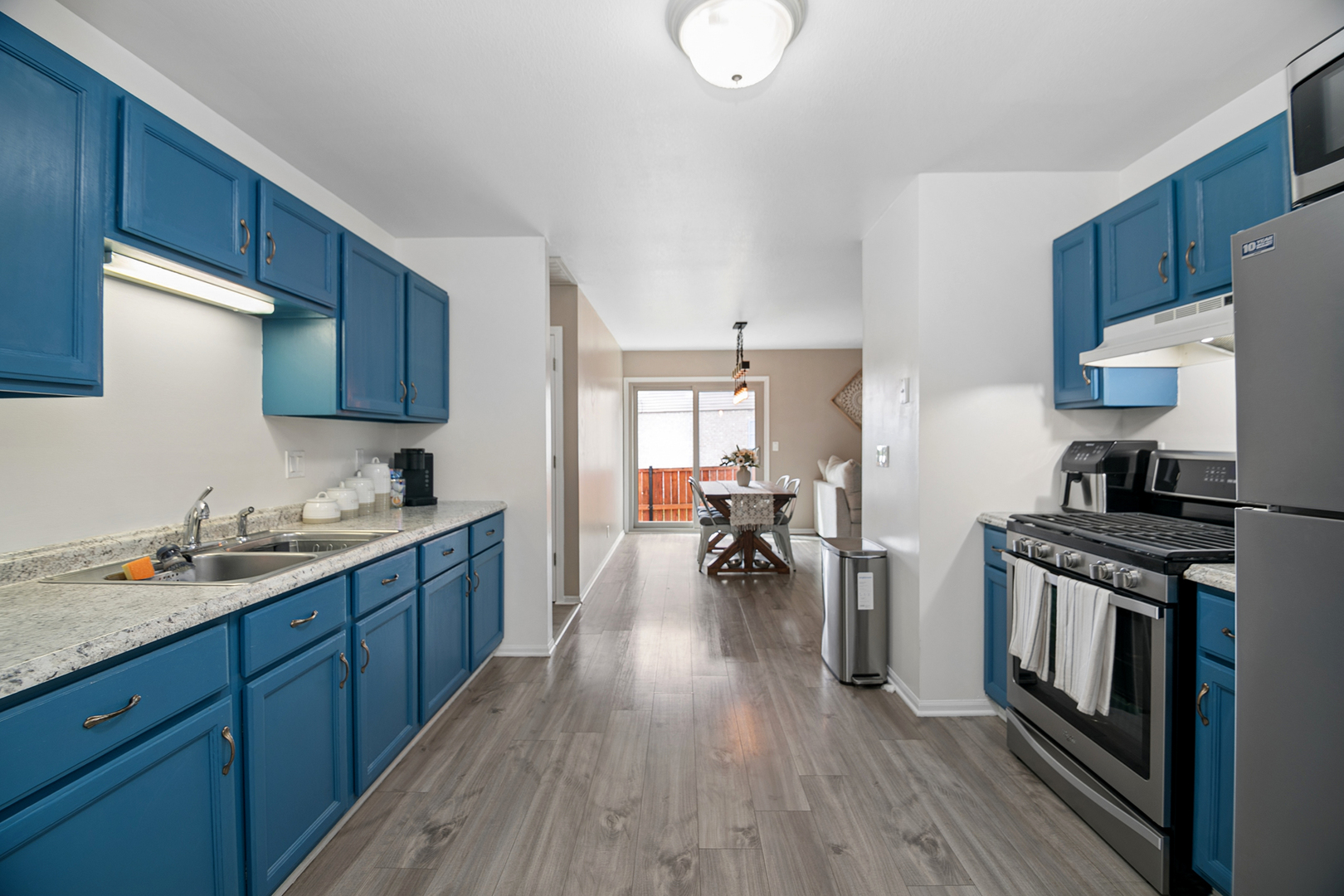 1550 Girard Avenue Property Photo 11