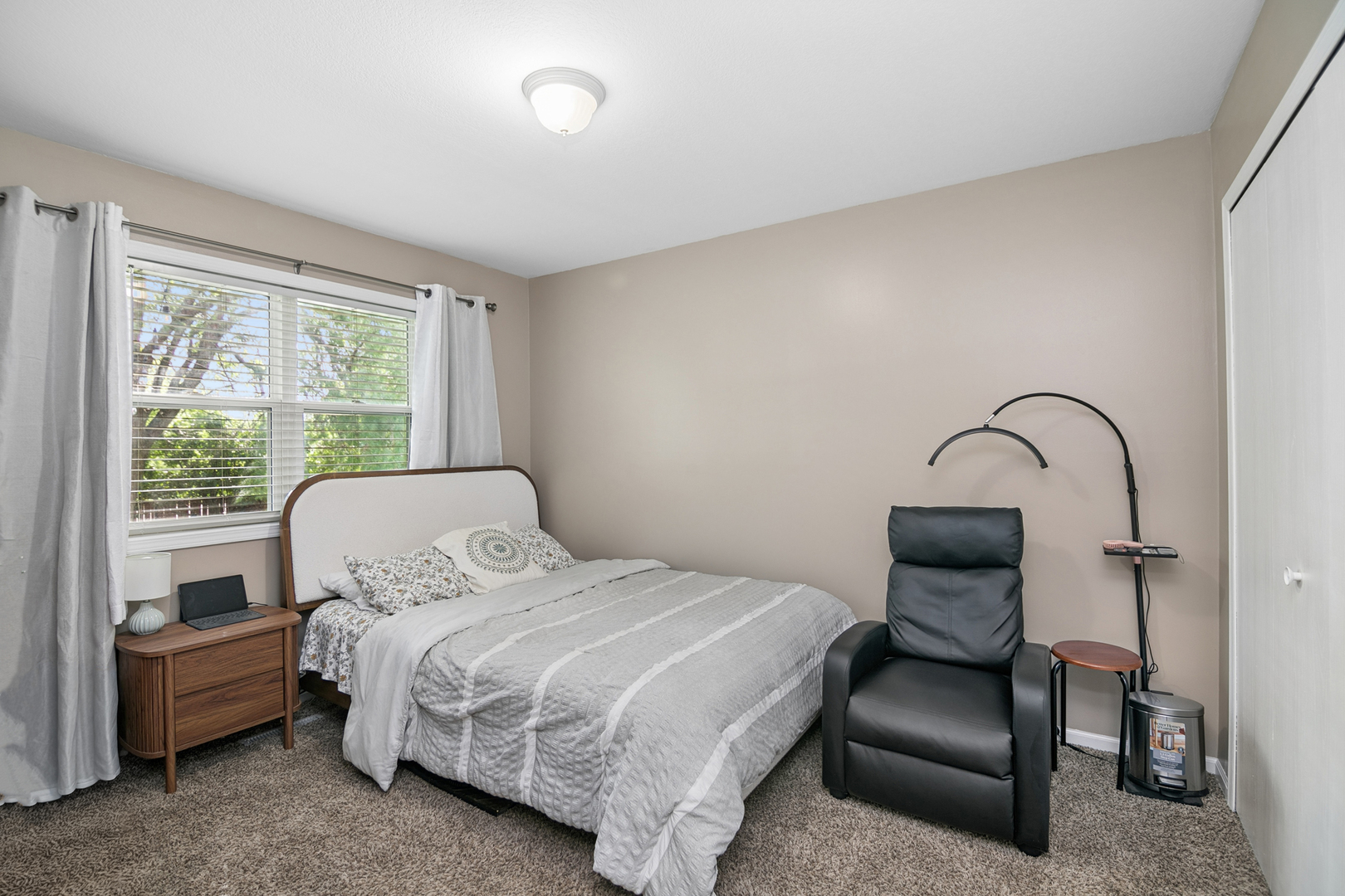 1550 Girard Avenue Property Photo 13
