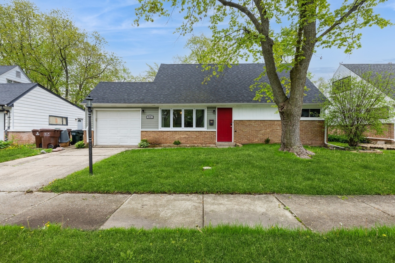 433 Wildwood Drive Property Photo 1