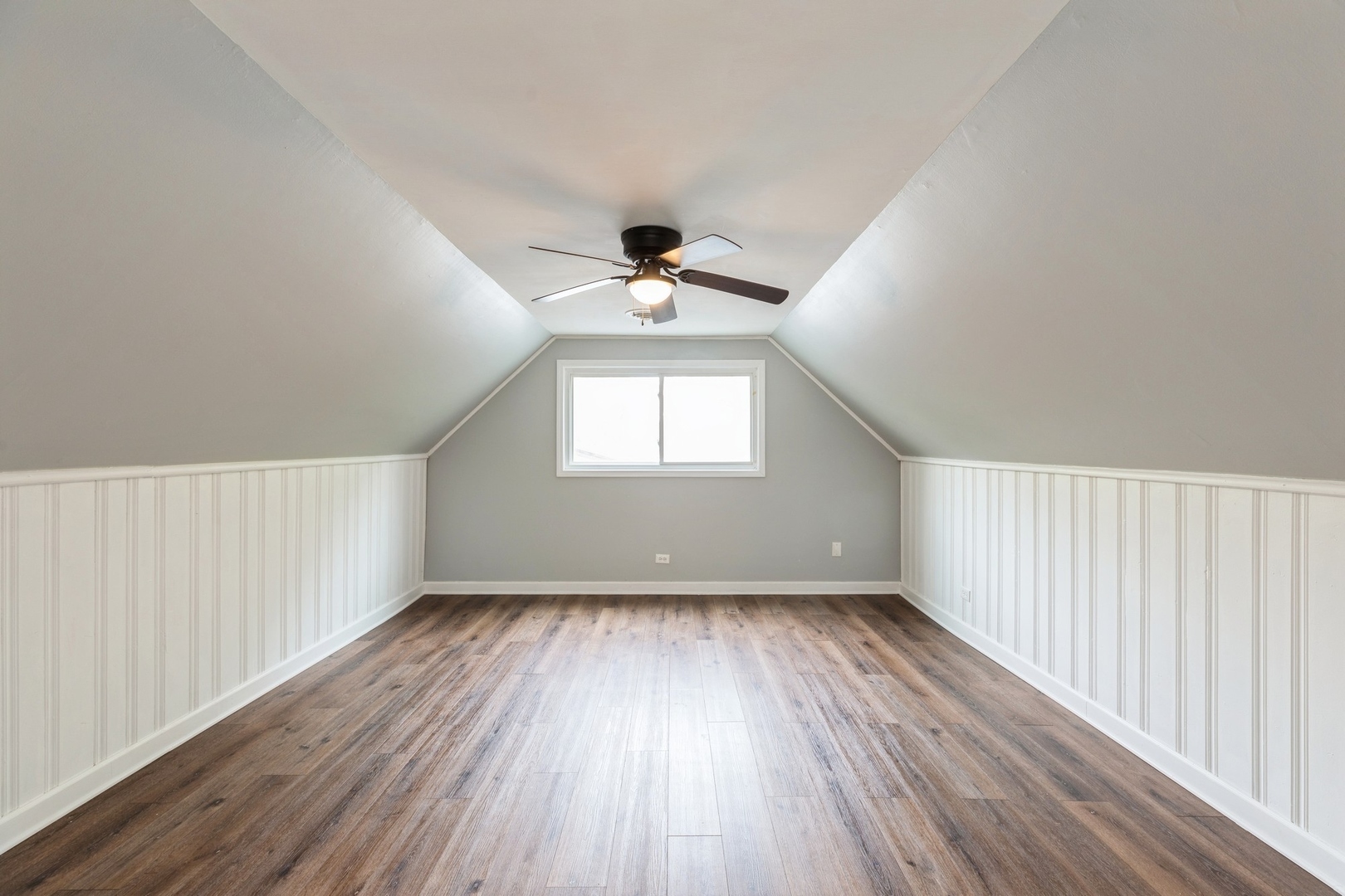 433 Wildwood Drive Property Photo 12