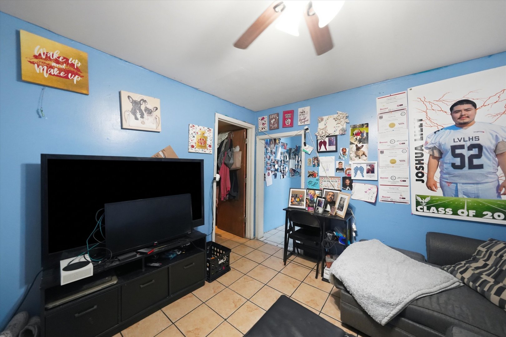 3159 S Ridgeway Avenue Property Photo 10