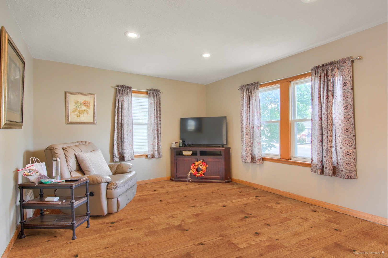 10749 S Kedzie Avenue Property Photo 3