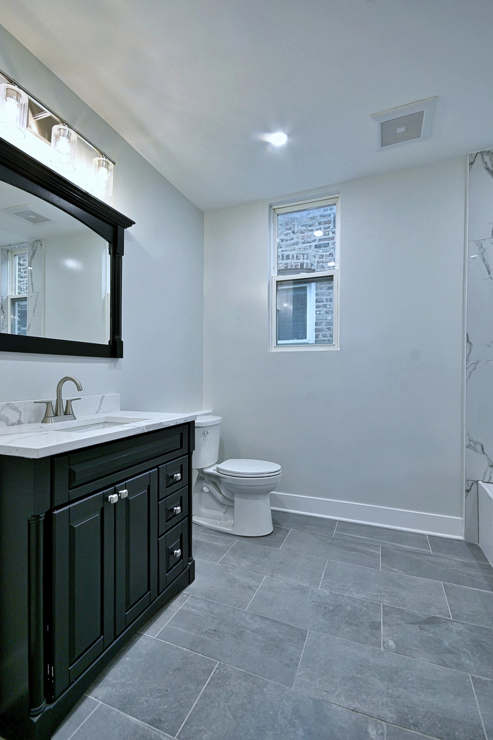 1645 S Keeler Avenue Property Photo 14