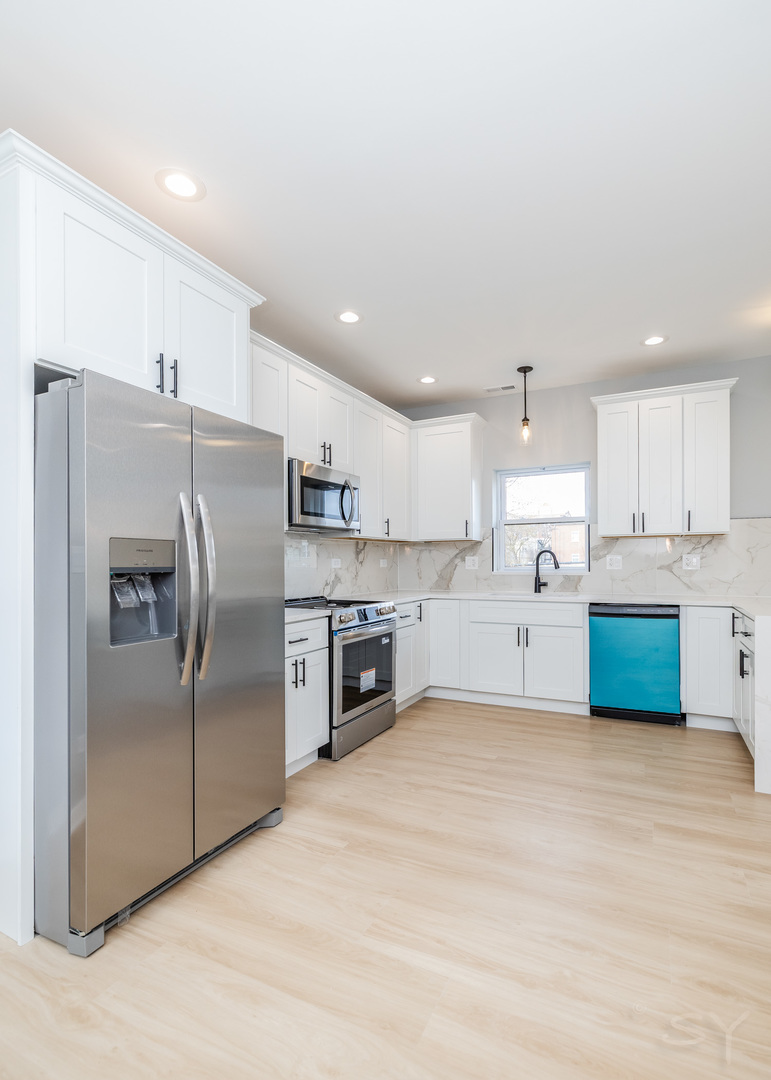 3109 W Polk Street Property Photo 4