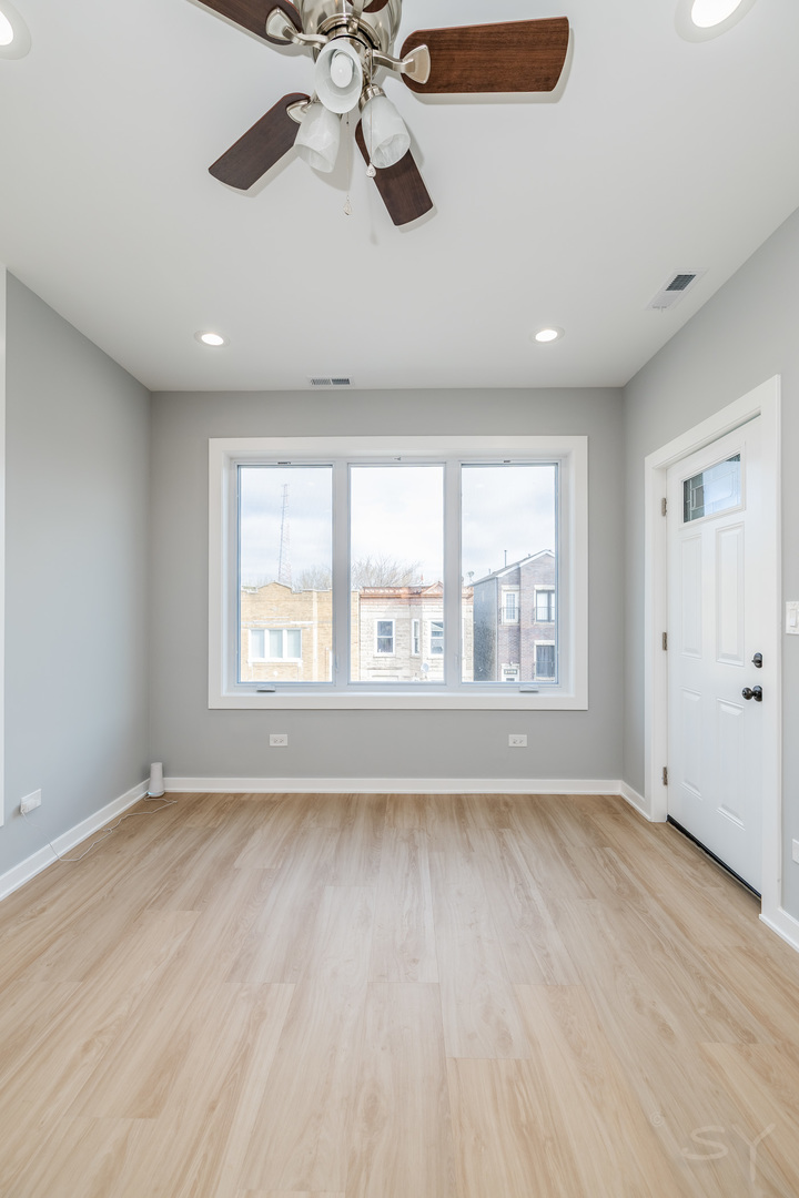 3109 W Polk Street Property Photo 13