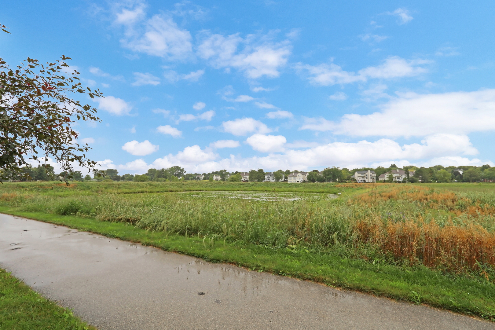 2835 Waterfront Avenue Property Photo 4
