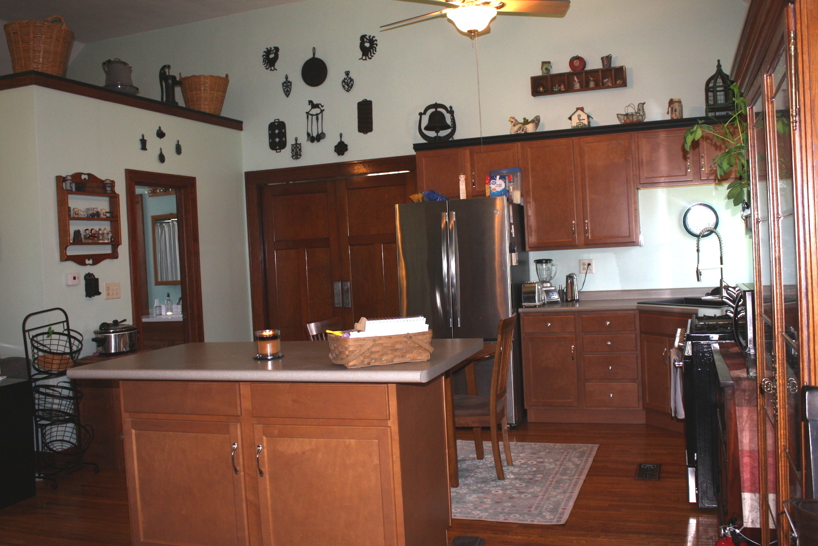 221 W Morgan Street Property Photo 6
