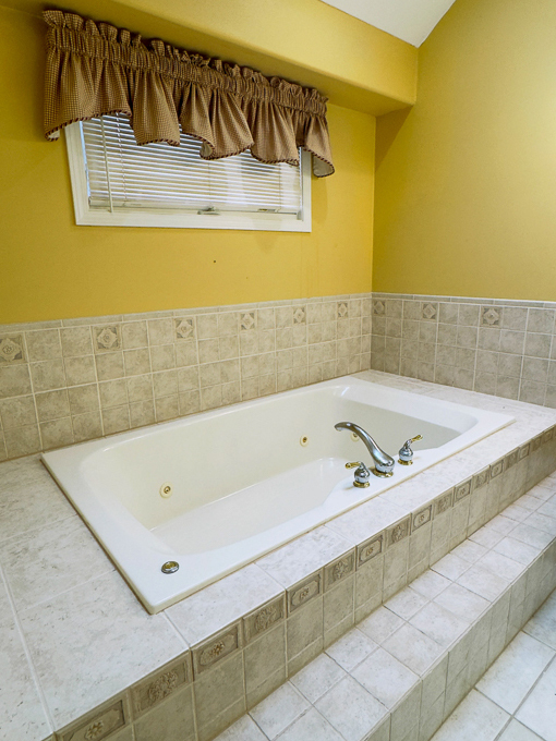 16006 Donna Marie Drive Property Photo 16