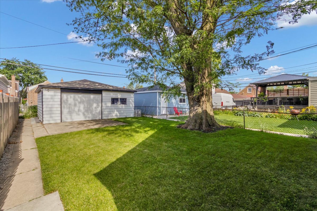 5120 S Avers Avenue Property Photo 29