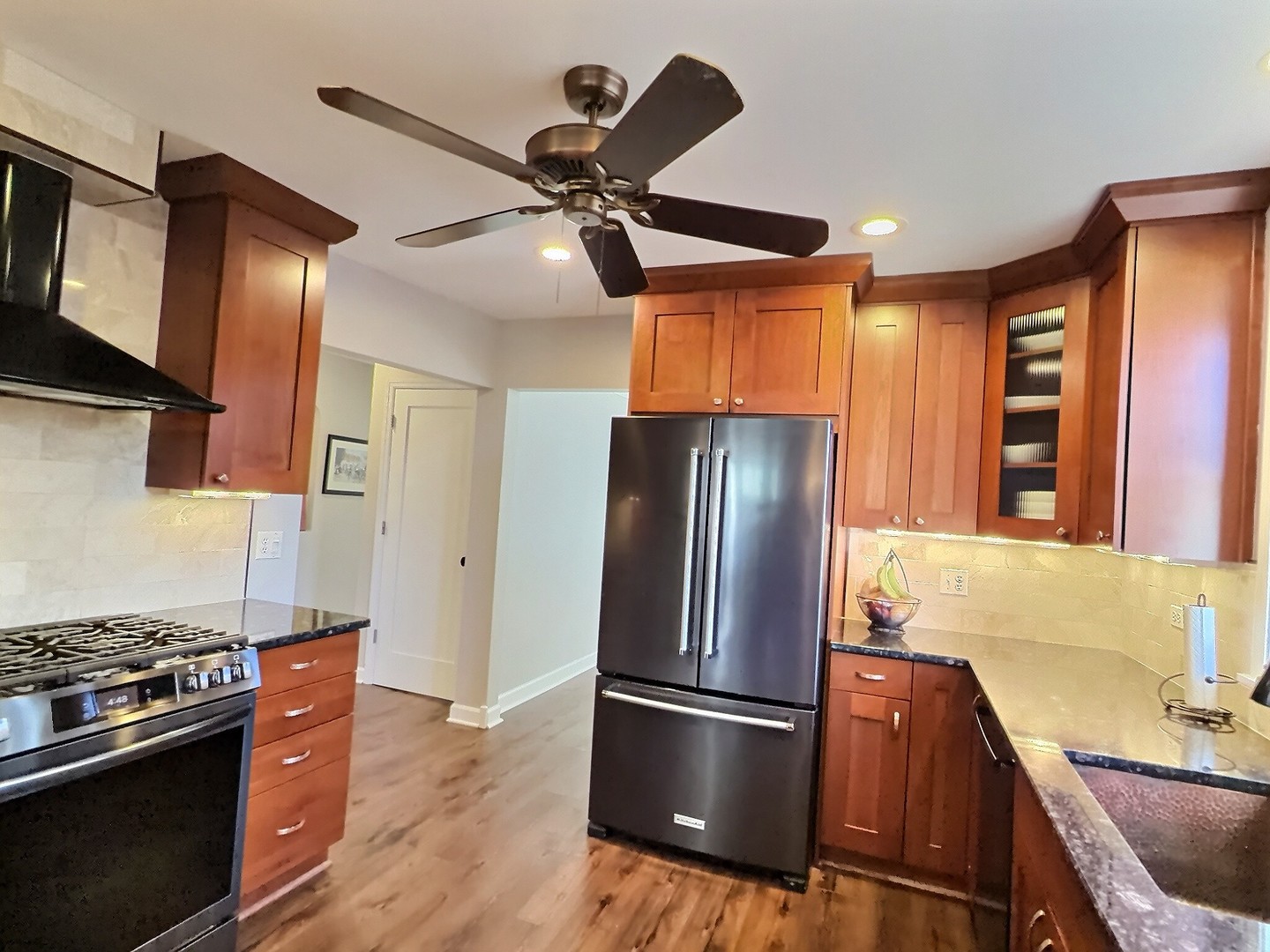 10711 S Artesian Avenue Property Photo 7