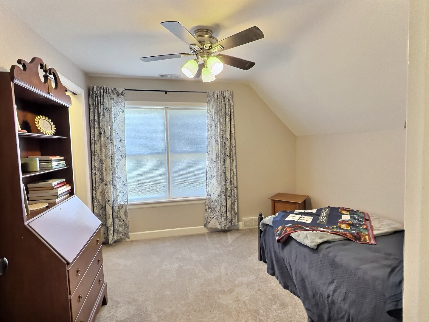 10711 S Artesian Avenue Property Photo 17