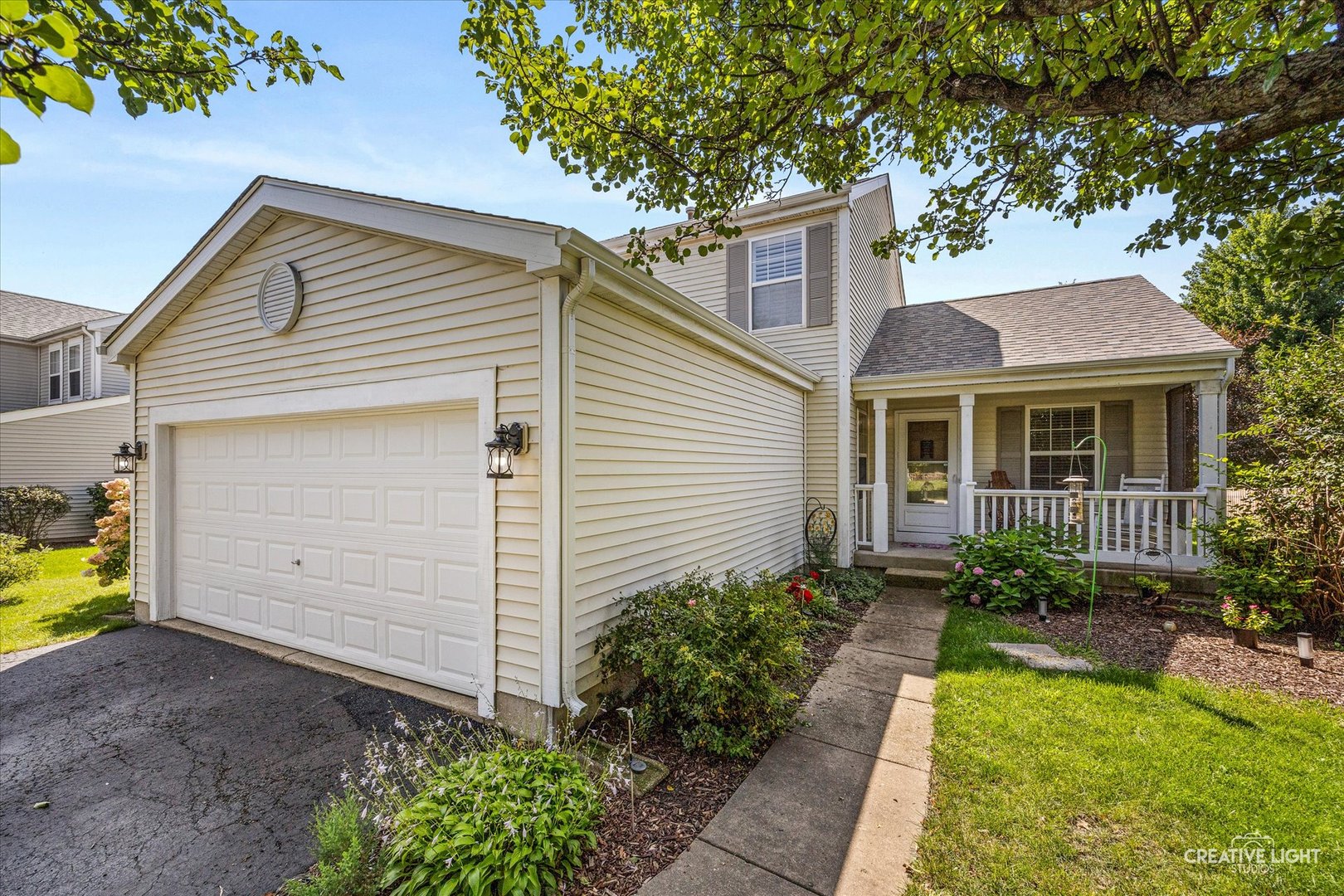 1817 Thornapple Way Property Photo 1