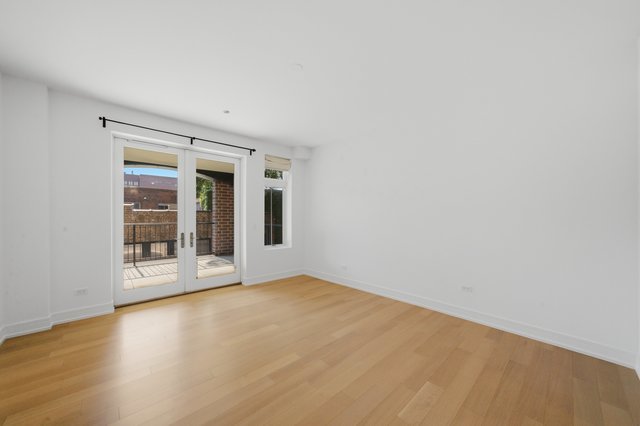 434 W Melrose Street 301 Property Photo 12