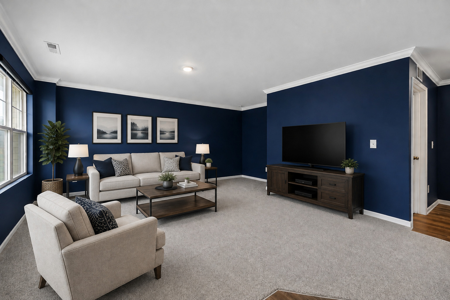 504 Comstock Road Property Photo 2