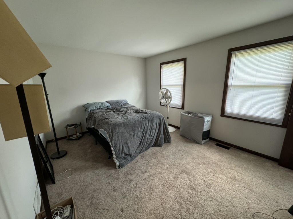 1013 E Benton Avenue Property Photo 9