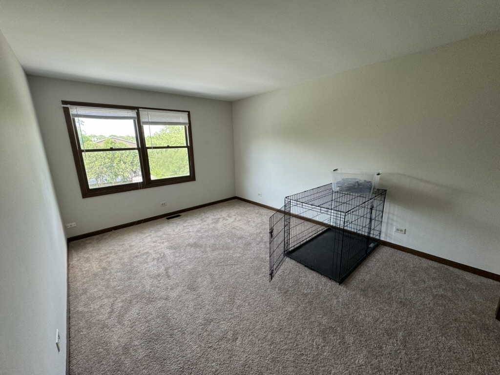 1013 E Benton Avenue Property Photo 11