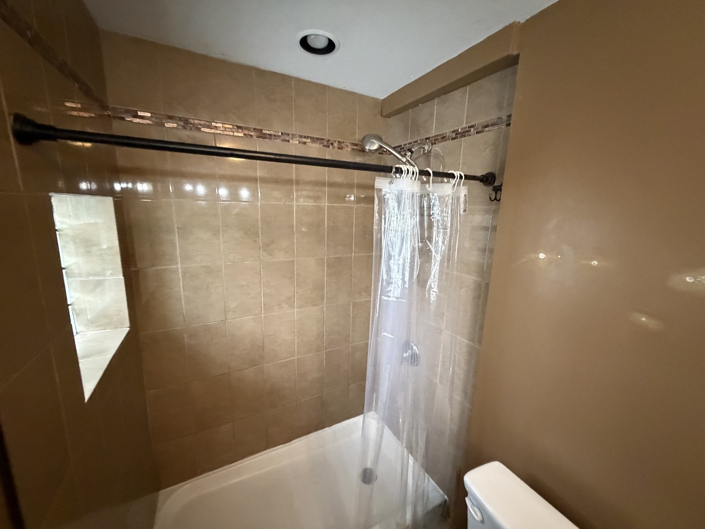 5244 W Waveland Avenue Property Photo 11