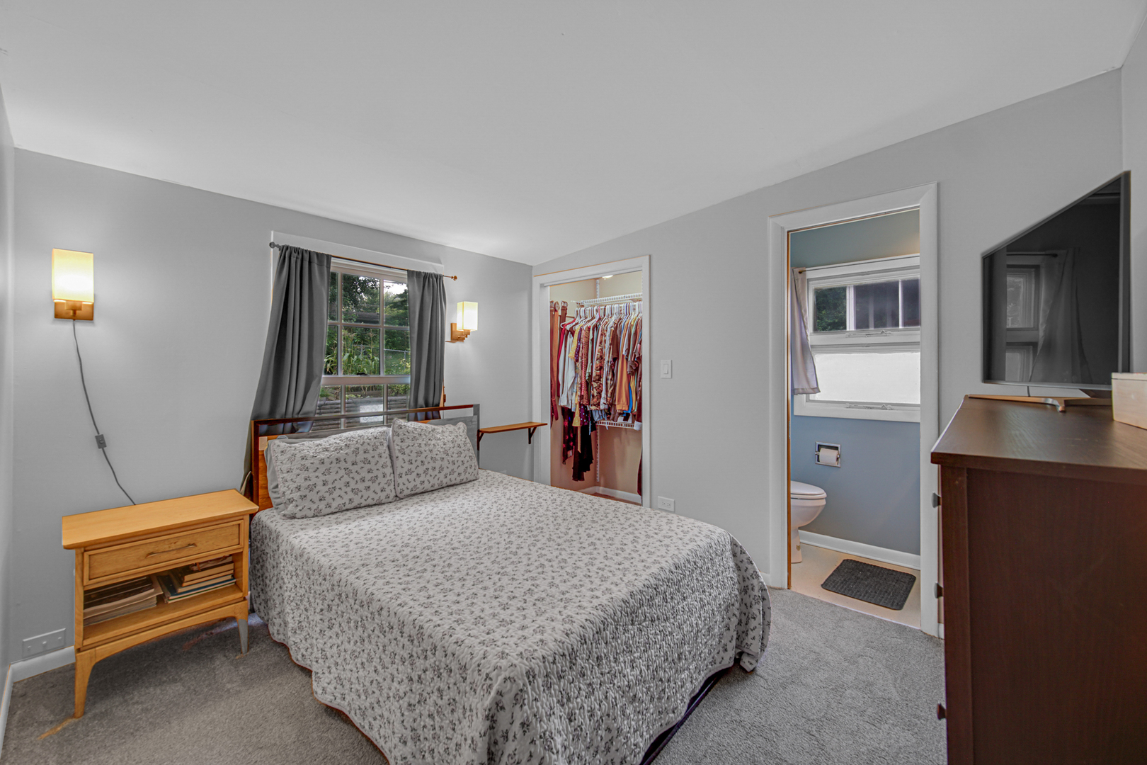 909 Pershing Drive Property Photo 11