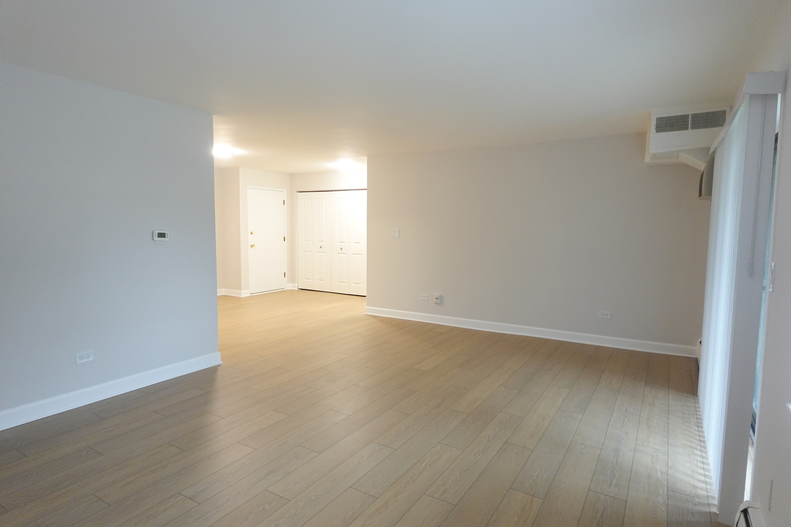 1206 E Fairview Street 102 Property Photo 8