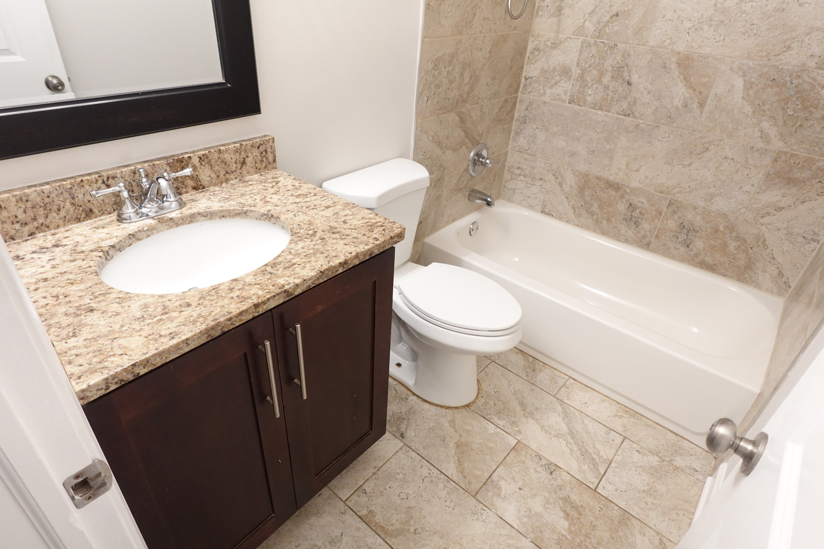 1206 E Fairview Street 102 Property Photo 15