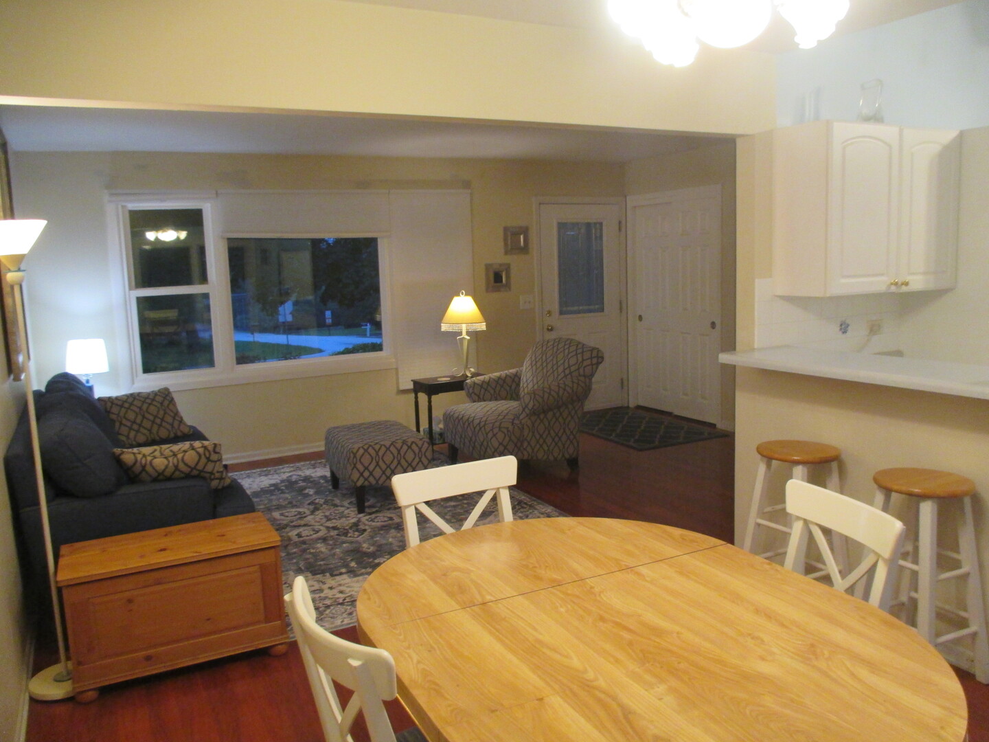 23w554 Burdette Avenue Property Photo 10