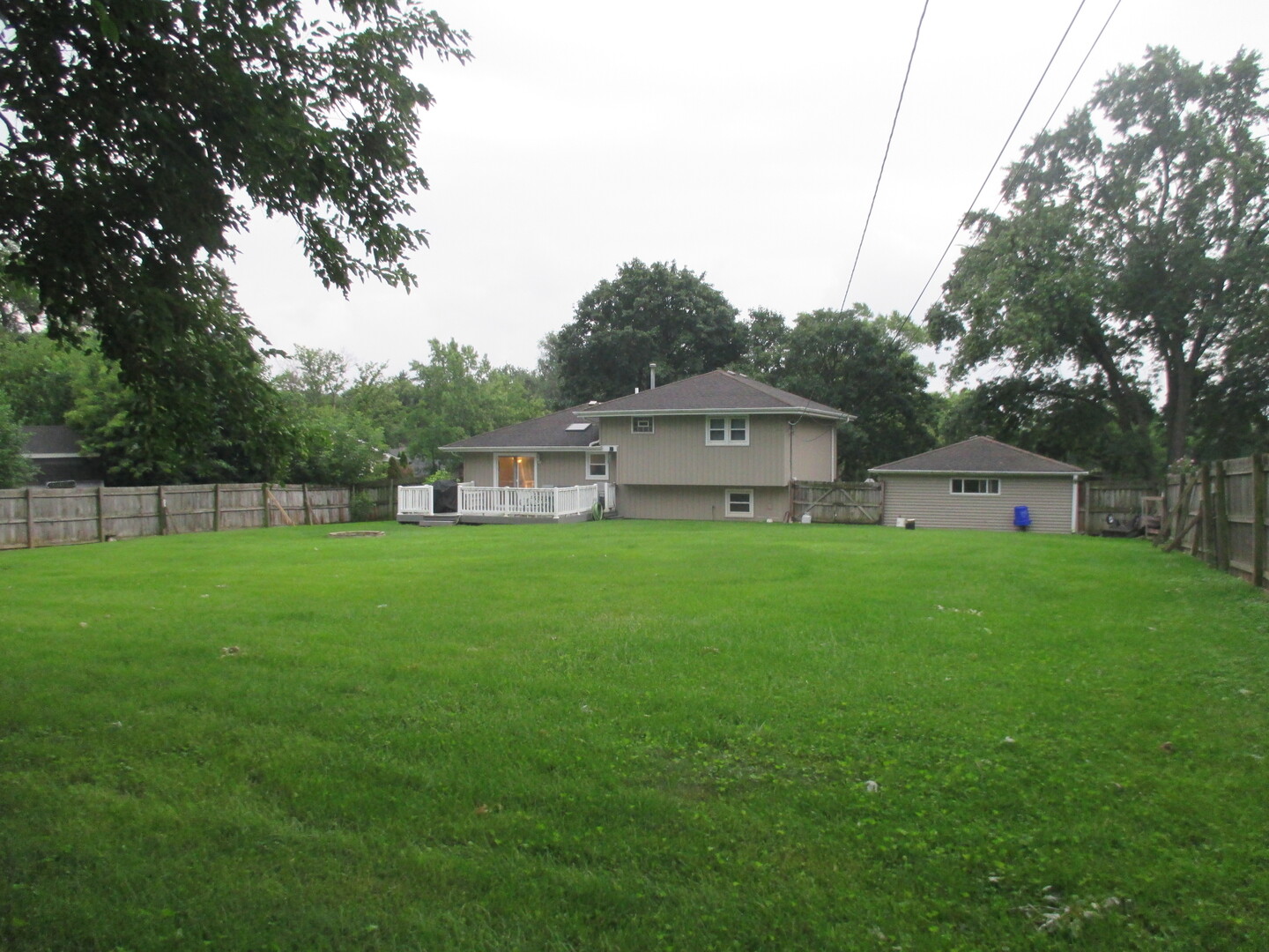 23w554 Burdette Avenue Property Photo 28