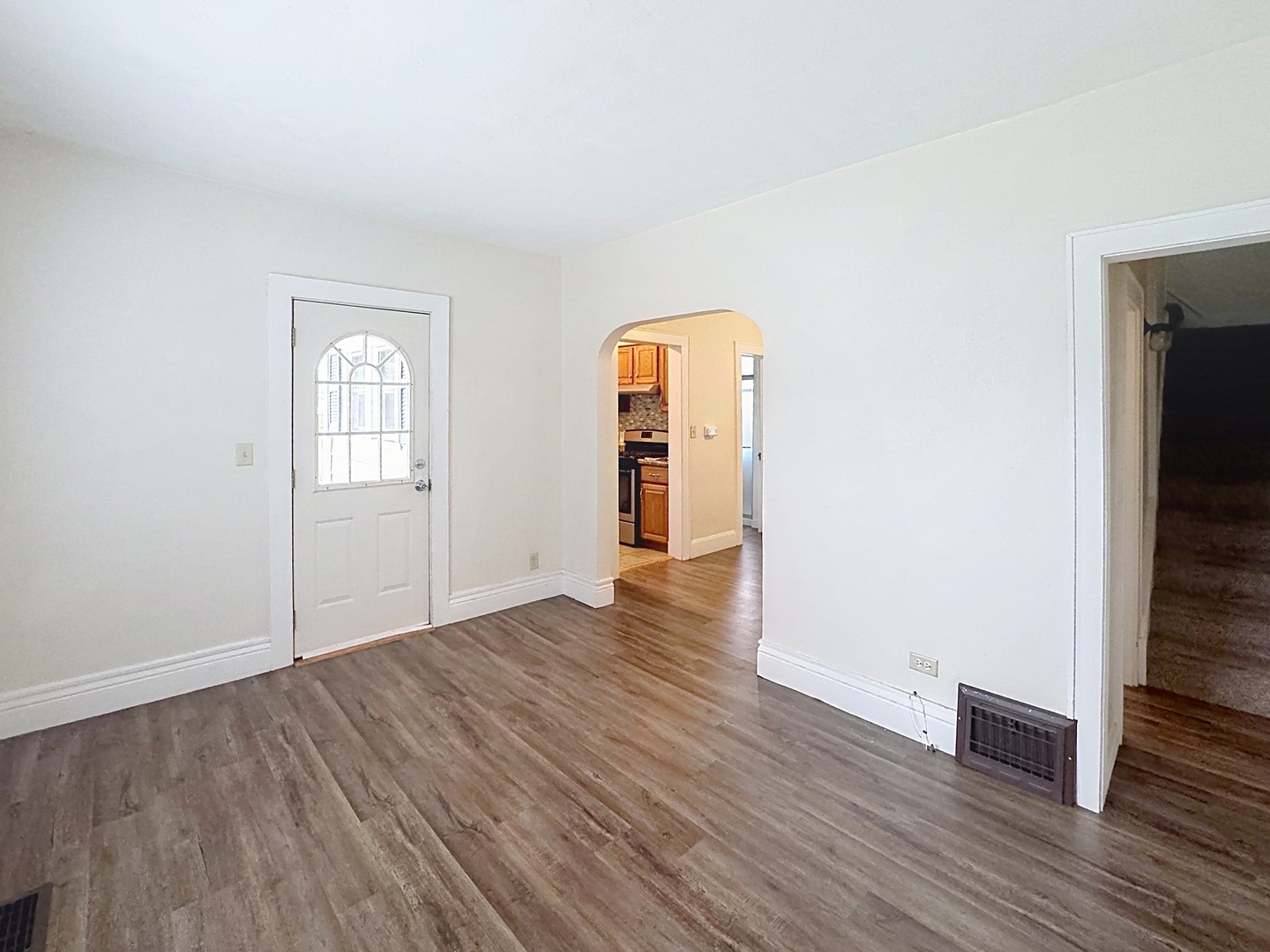 1156 33rd Avenue Property Photo 4