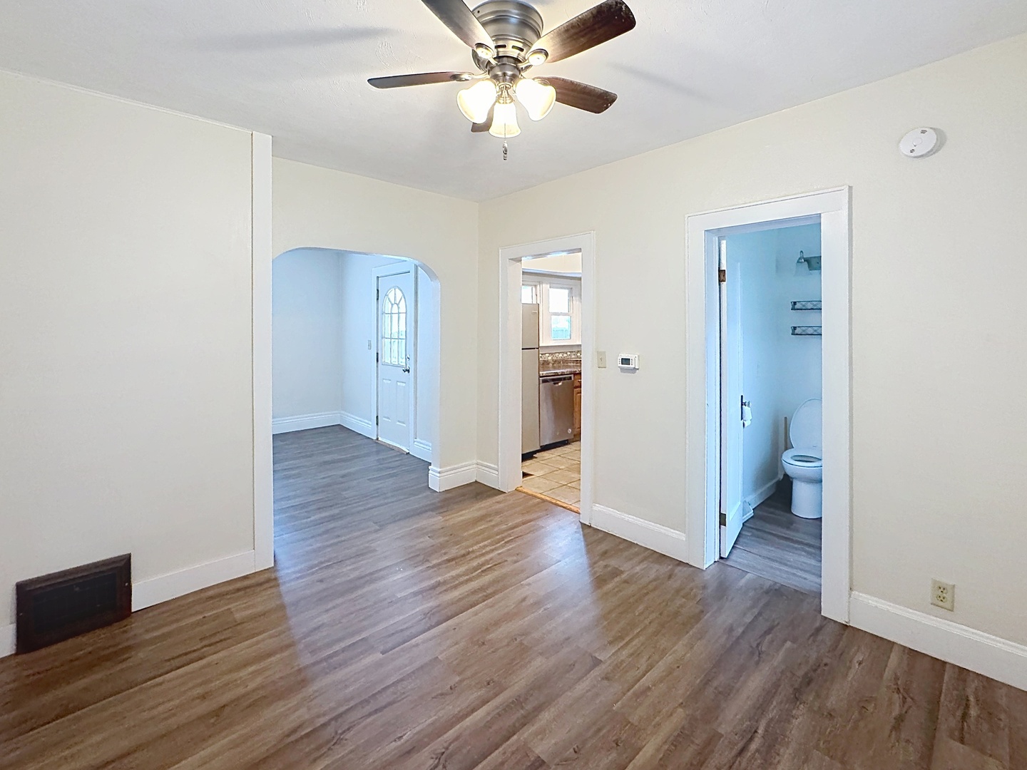 1156 33rd Avenue Property Photo 6