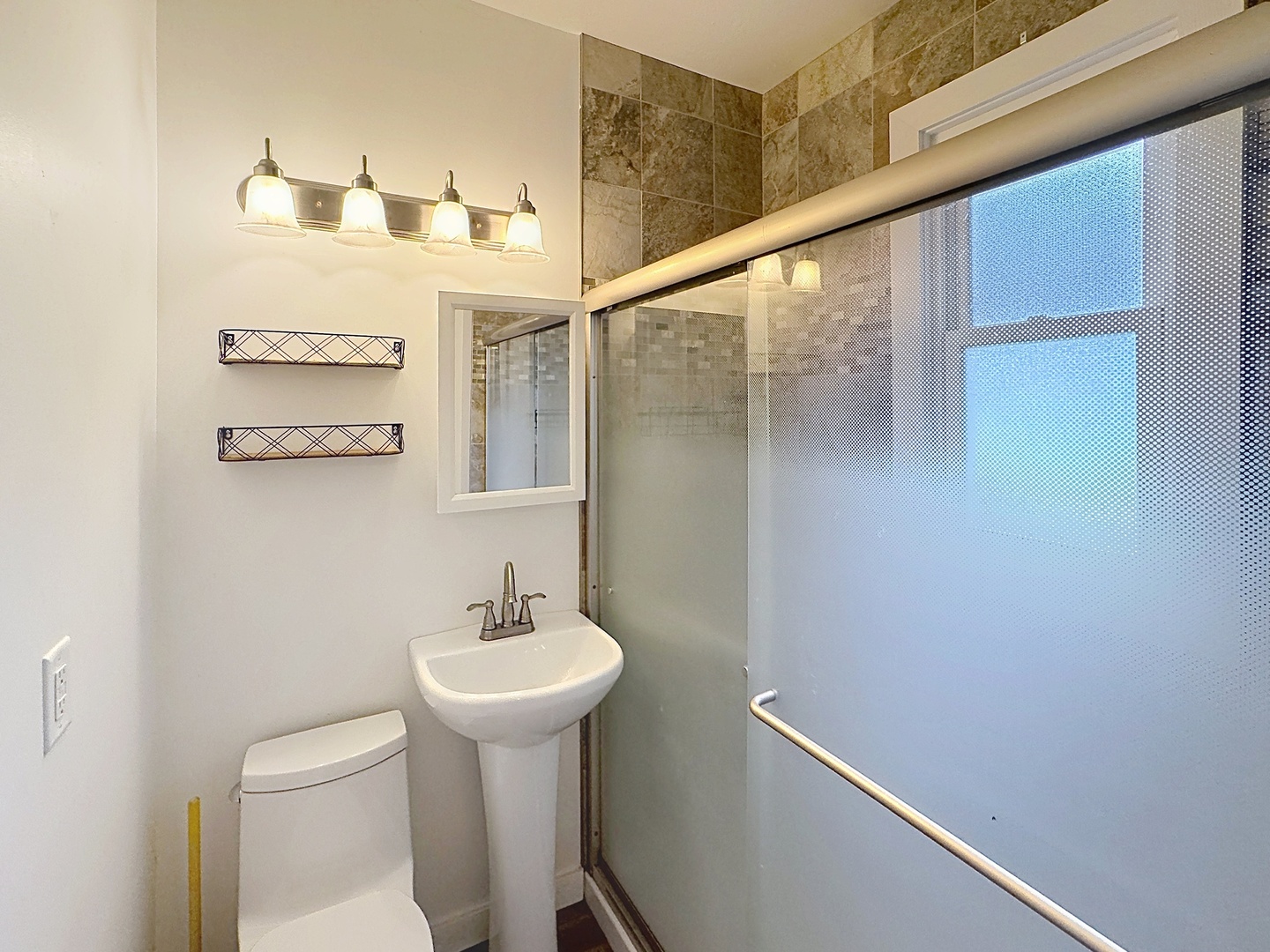 1156 33rd Avenue Property Photo 10