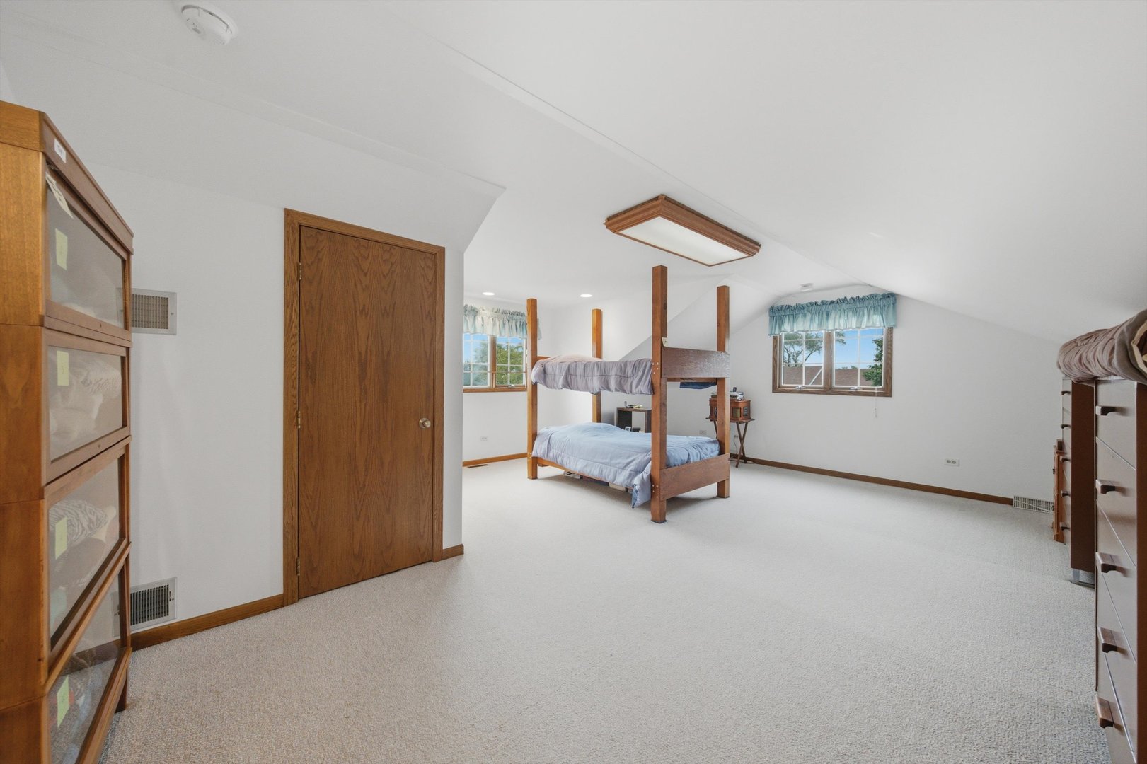 223 Miller Street Property Photo 17