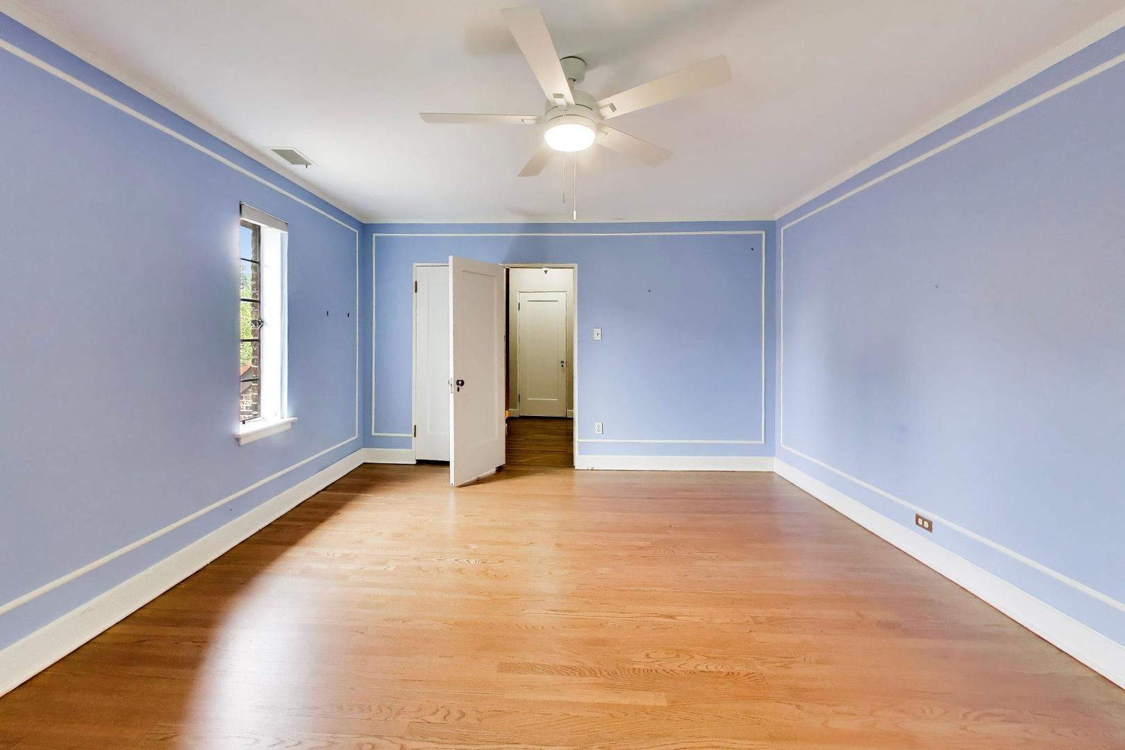 1240 William Street Property Photo 25