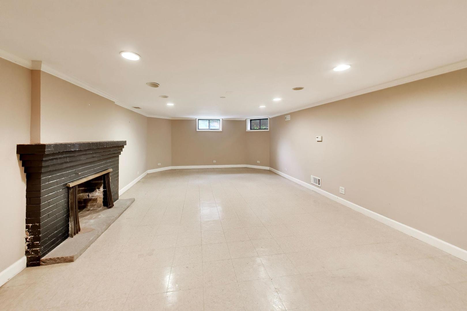 1240 William Street Property Photo 33