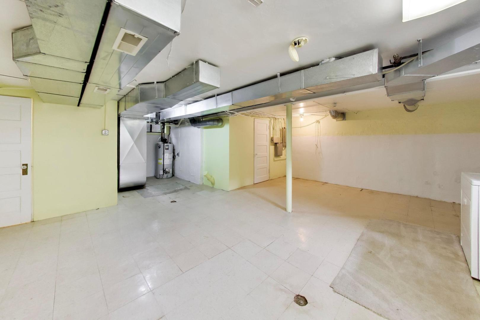 1240 William Street Property Photo 38