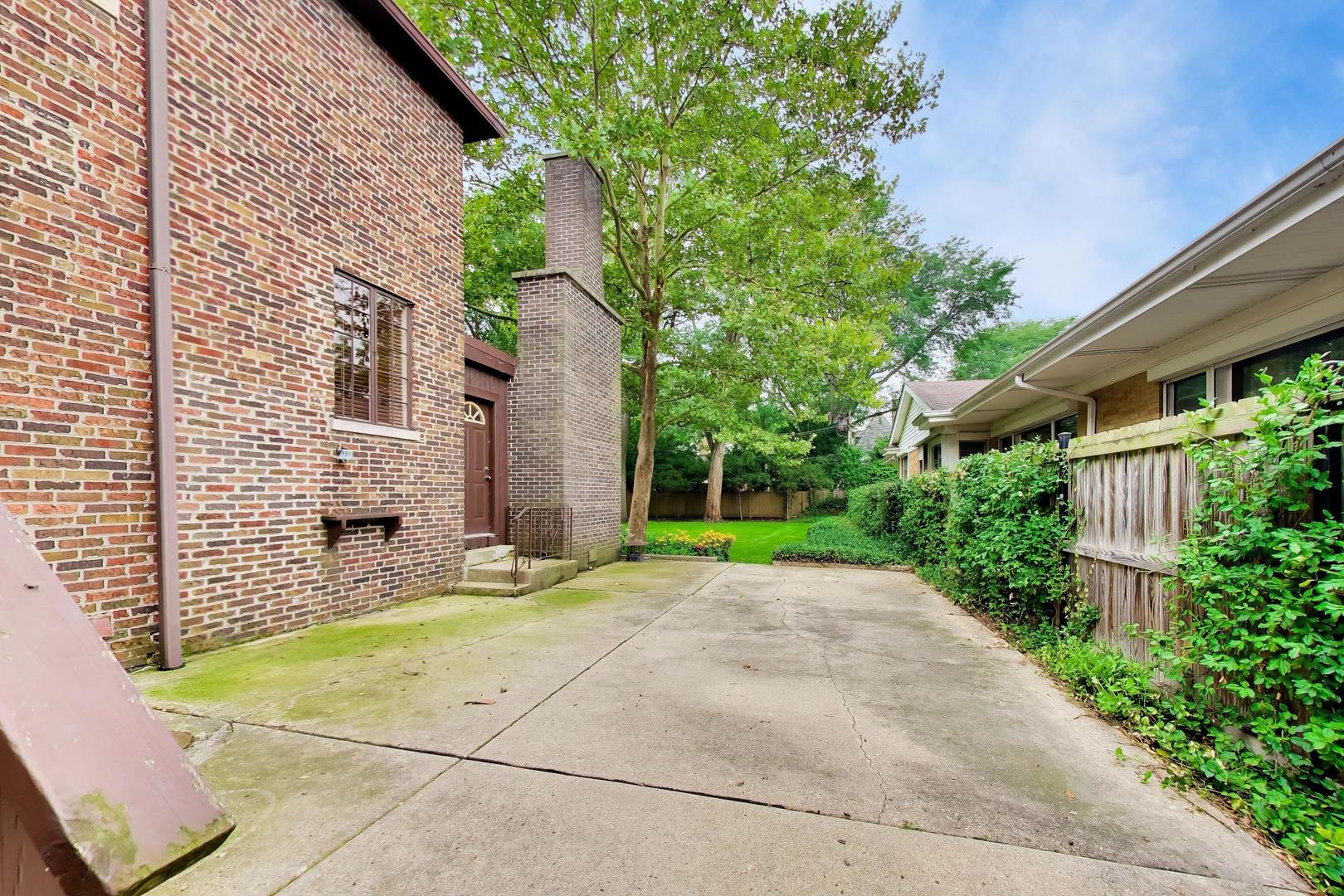 1240 William Street Property Photo 42