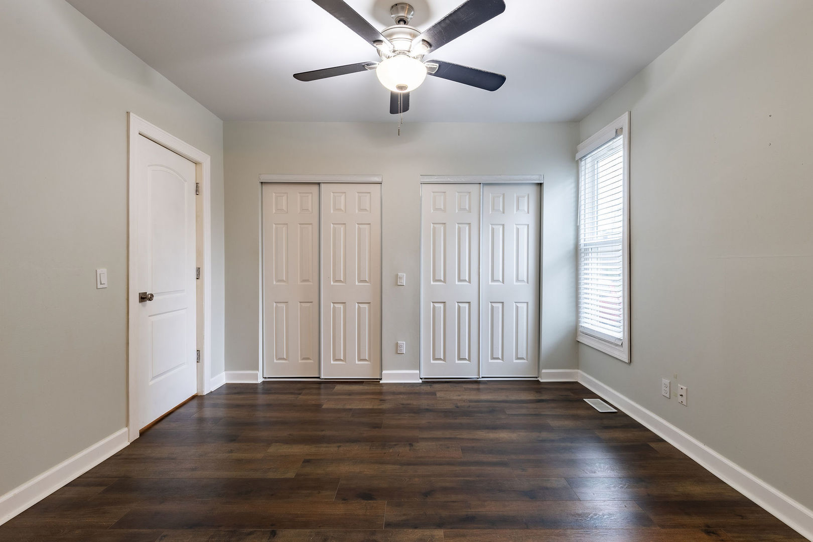 38 N Green Street Property Photo 14