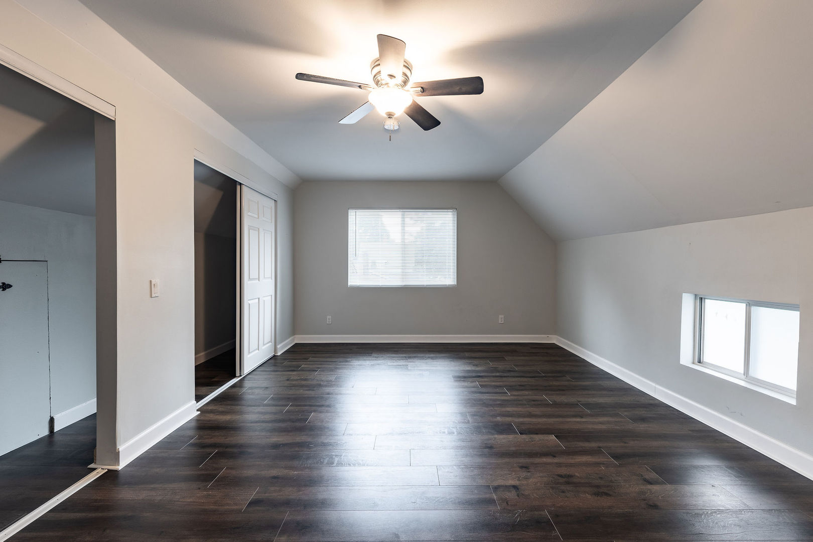 38 N Green Street Property Photo 22
