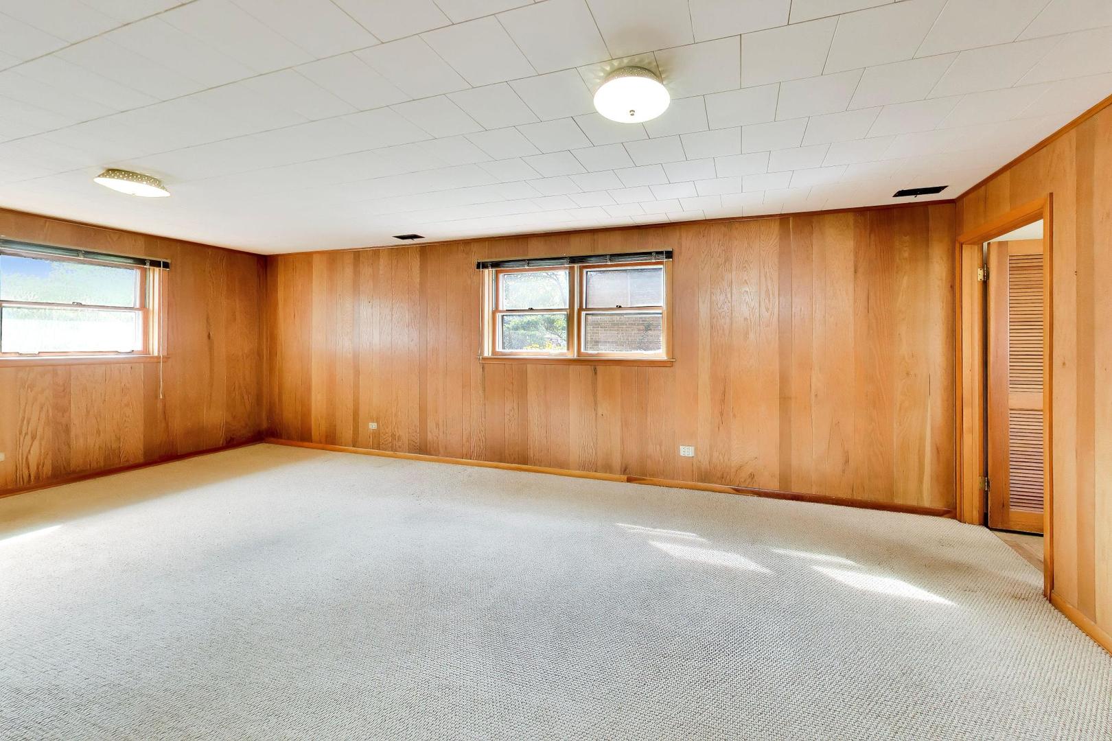 138 N Elmwood Avenue Property Photo 12