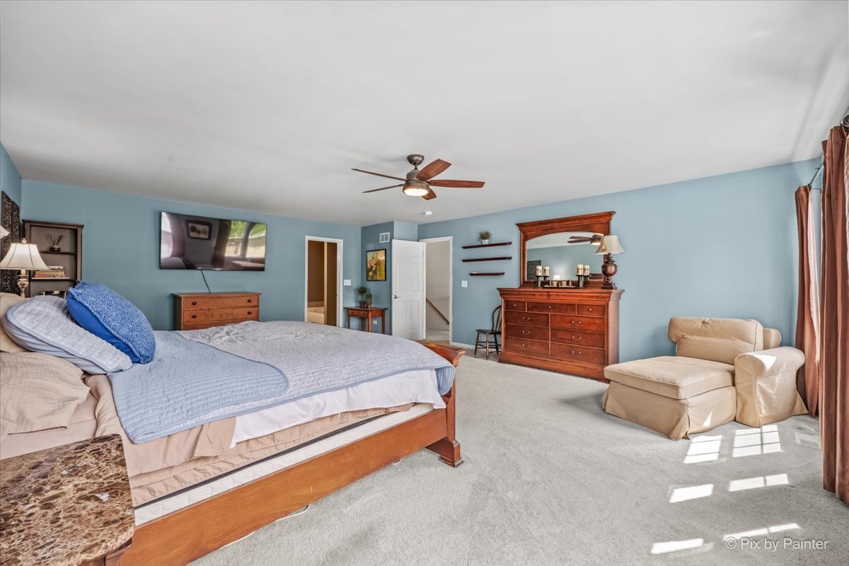 1075 Robinson Street Property Photo 29