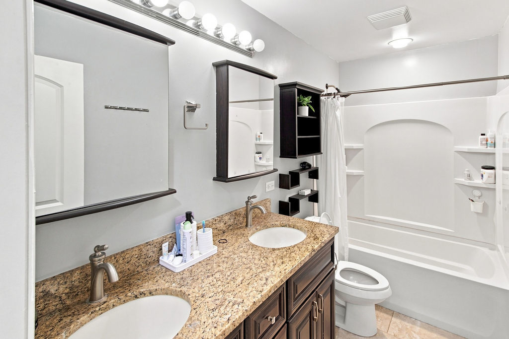 782 Balboa Terrace Property Photo 8