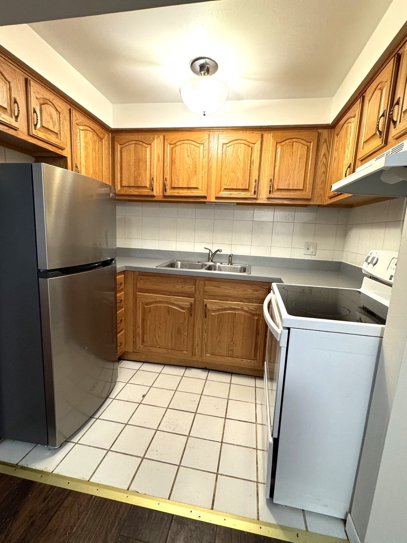 7432 W Washington Street 604 Property Photo 5