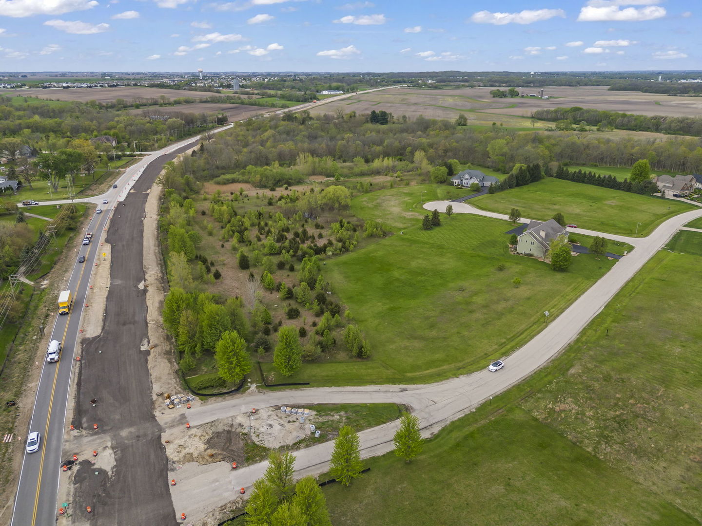 8032 Shadow Creek Lane Property Photo 9