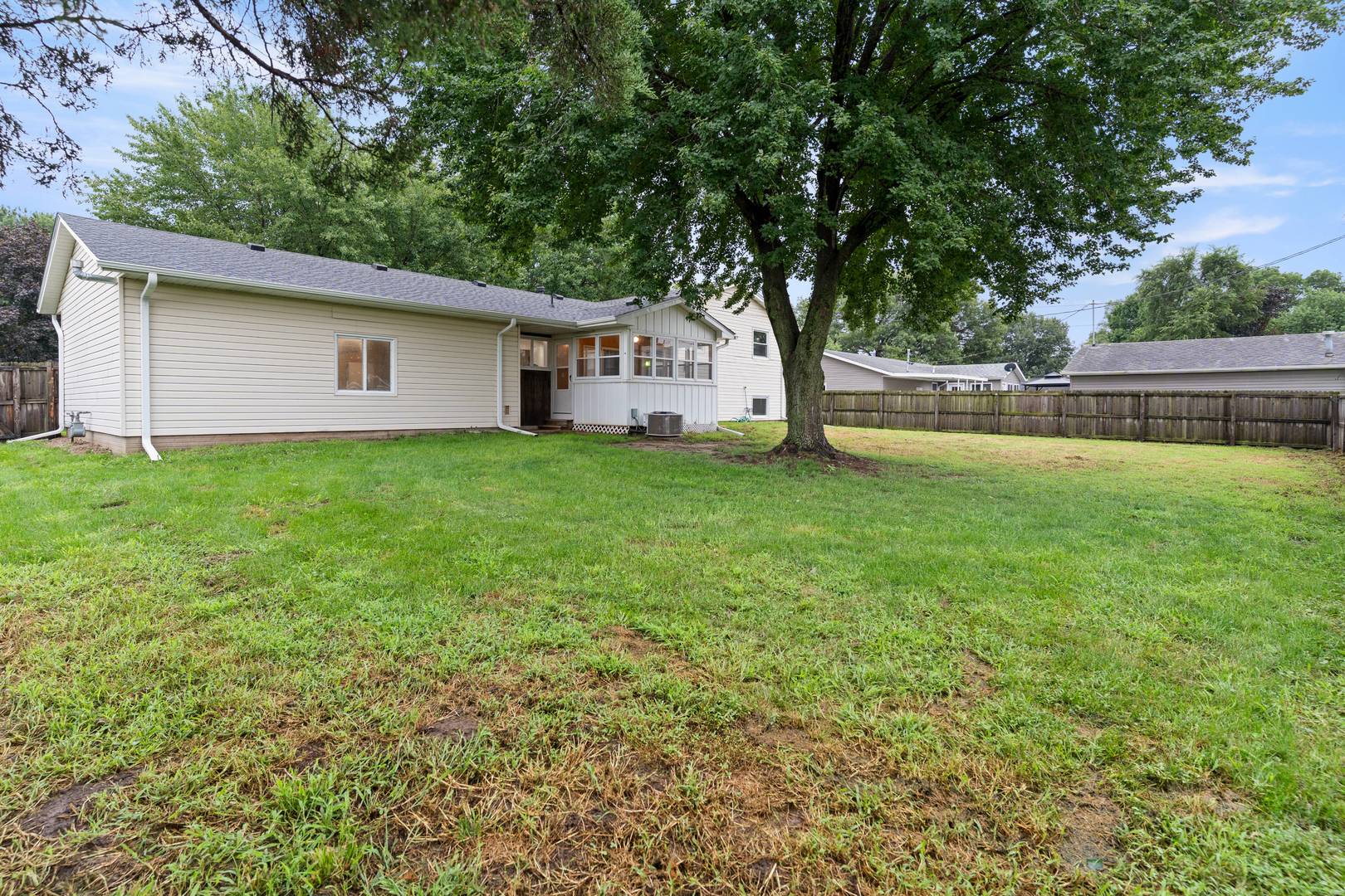 225 Melodie Lane Property Photo 7