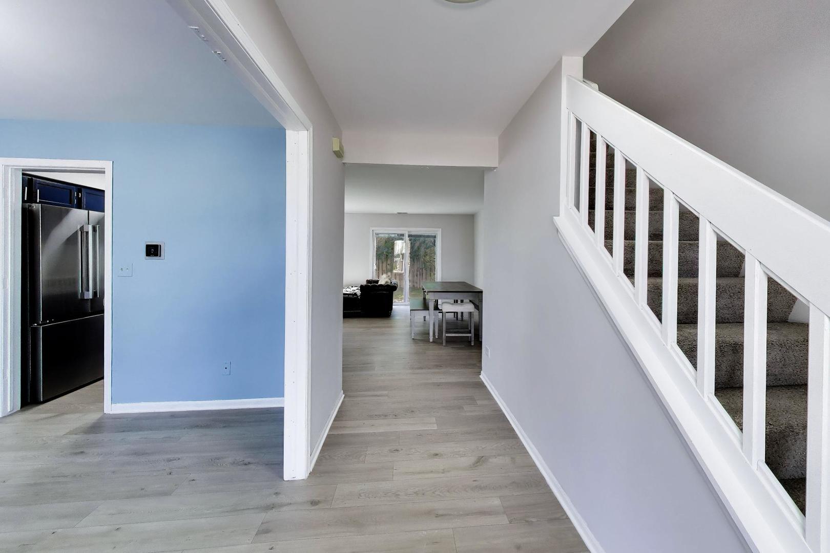 505 Newbury Drive Property Photo 3