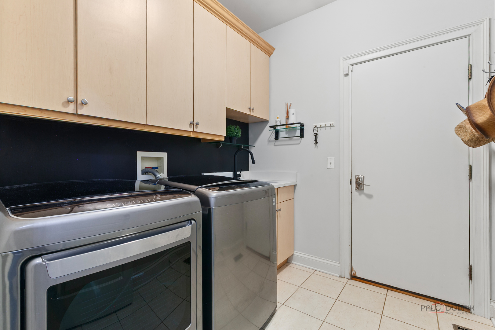 39598 Orchard Bluff Lane Property Photo 12