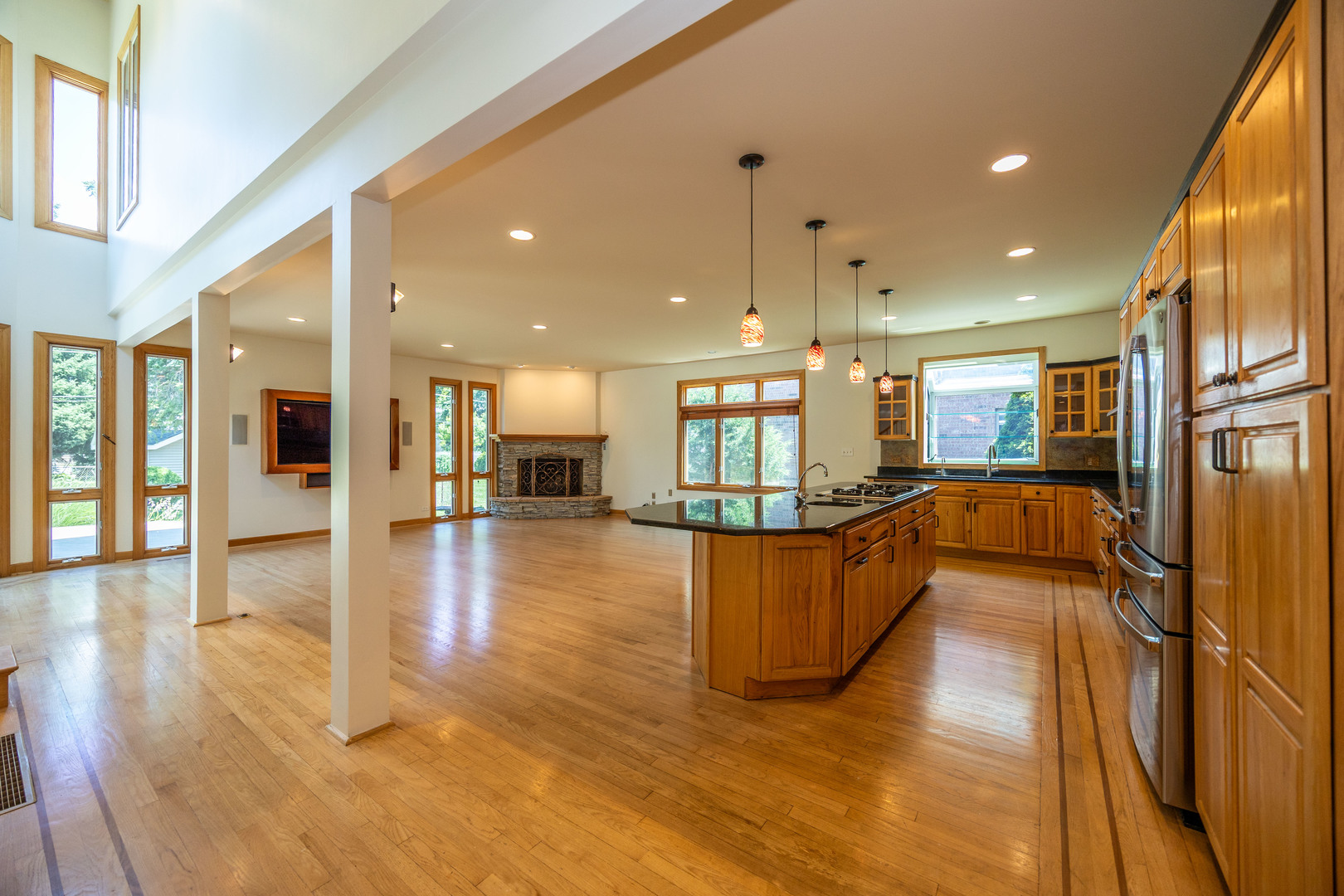 3404 Meadow Lane Property Photo 2