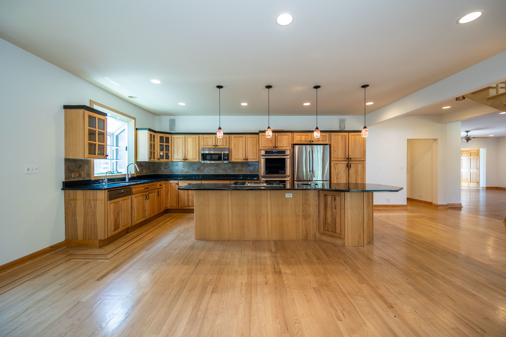3404 Meadow Lane Property Photo 3