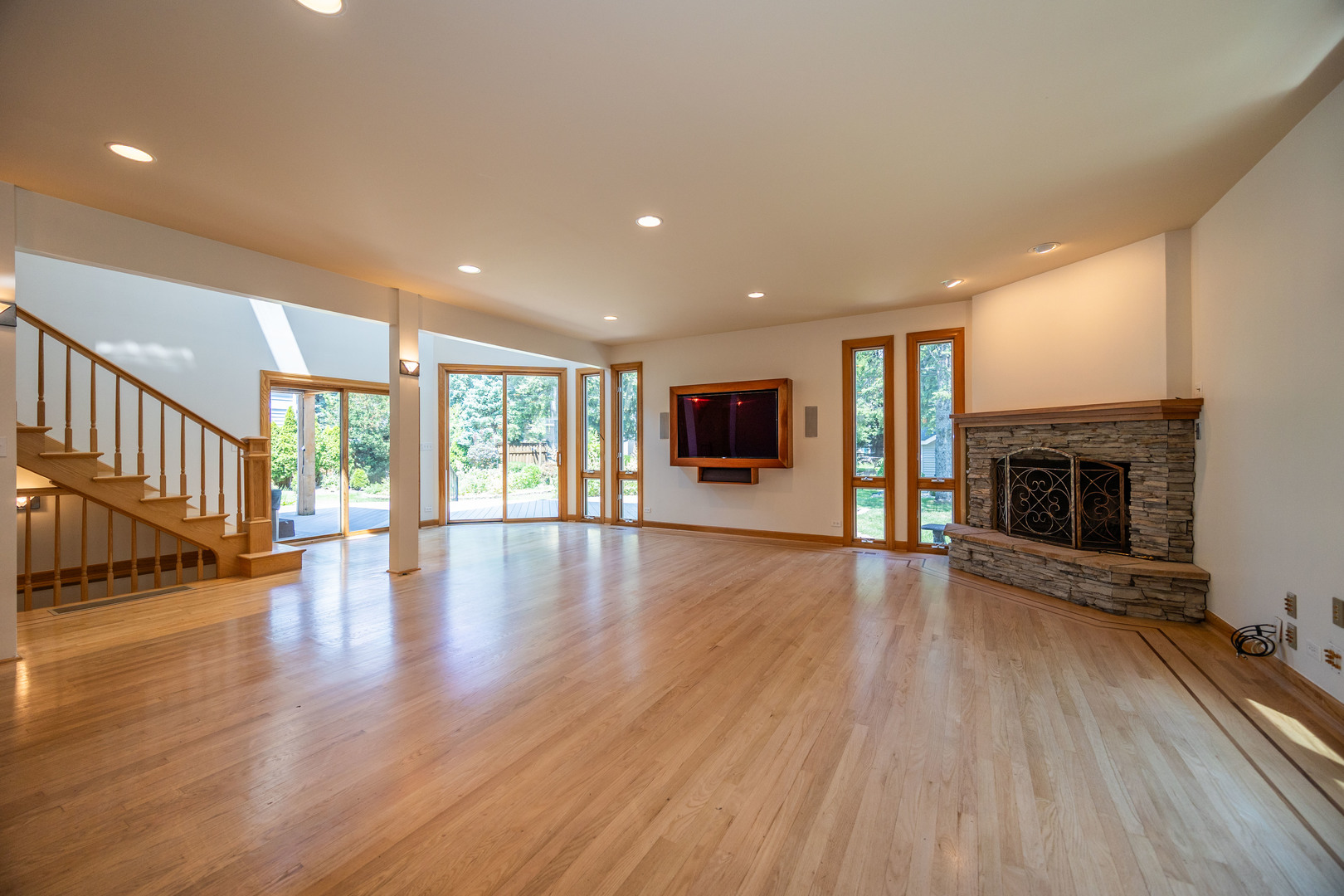 3404 Meadow Lane Property Photo 7