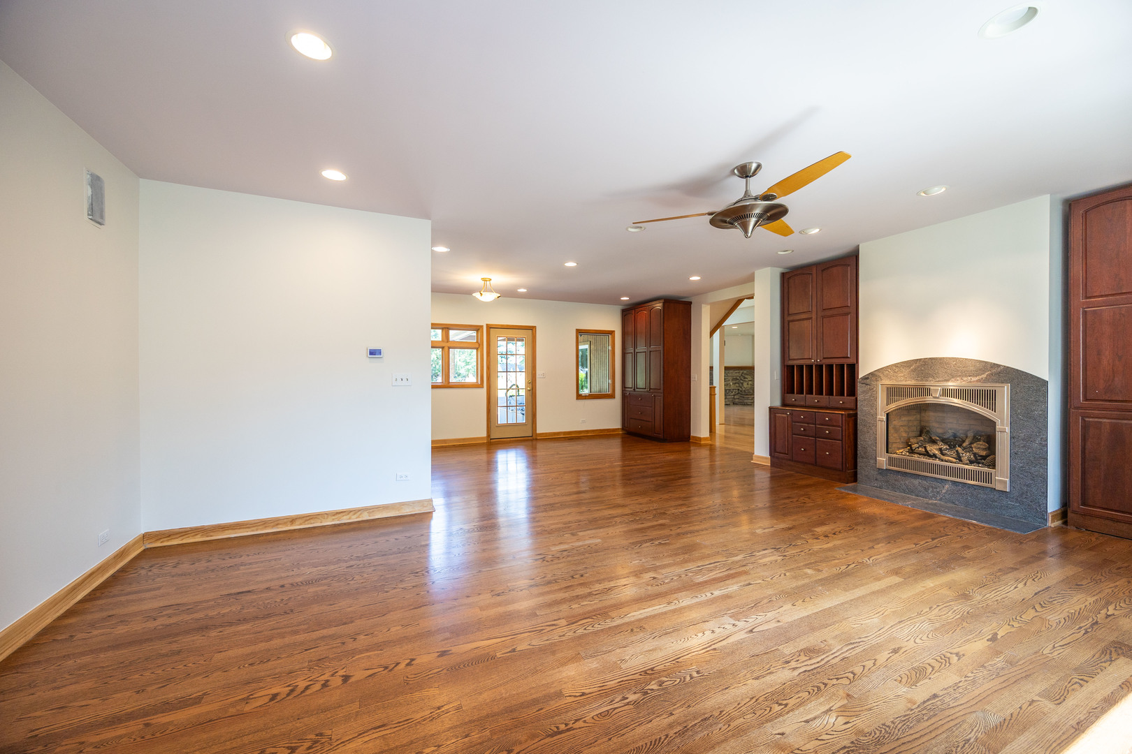 3404 Meadow Lane Property Photo 12