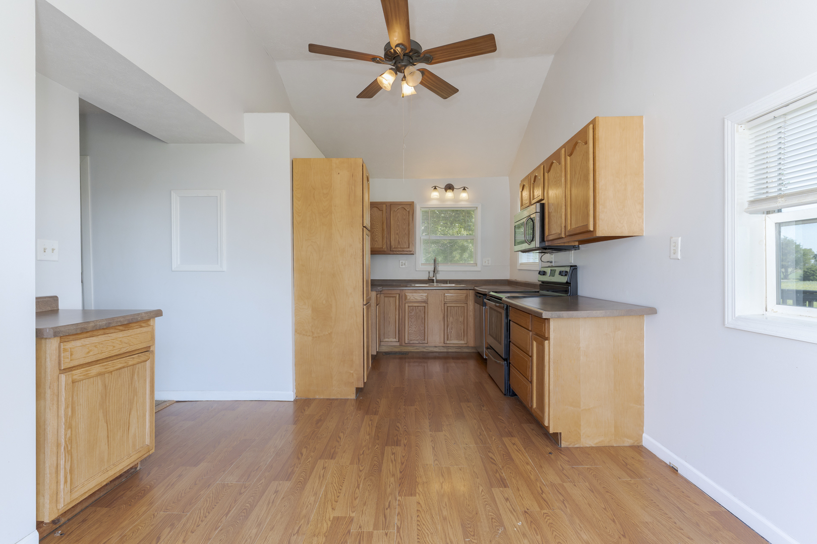 55 Maple Street Property Photo 14